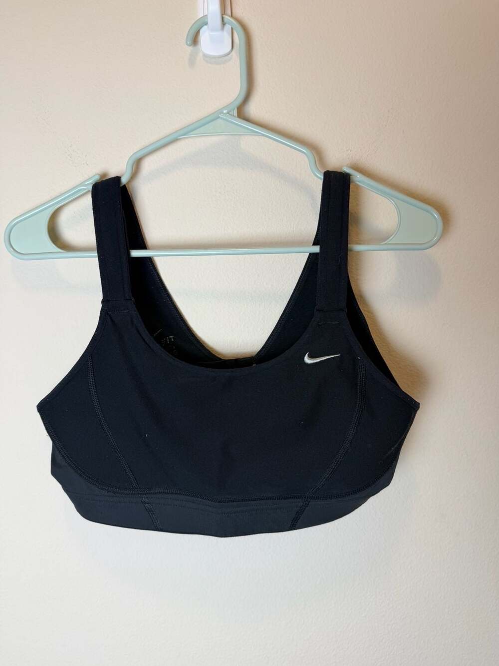 Nike Dri-FIT Sports Bra Size L Black Athletic Gym Workout